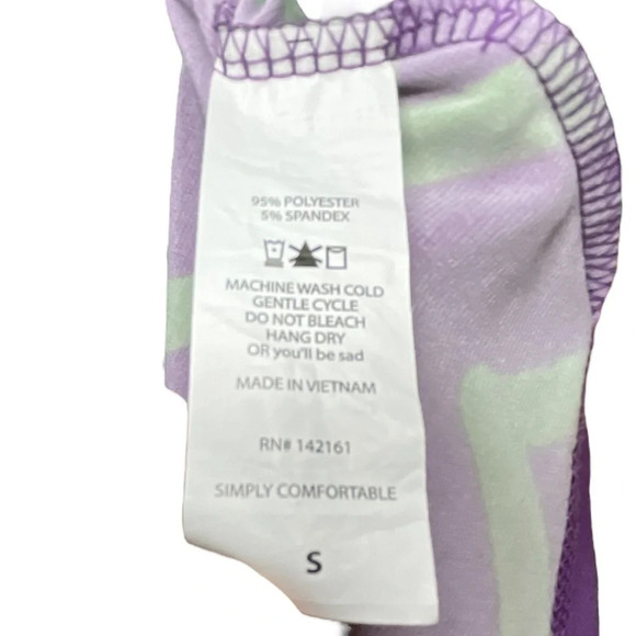 LuLaRoe Purple Green Printed Irma Top Short Sleeve High Low Casual Size Small - Picture 4 of 5